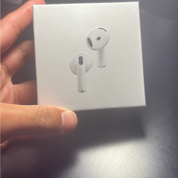 Apple White Earbud Headphones